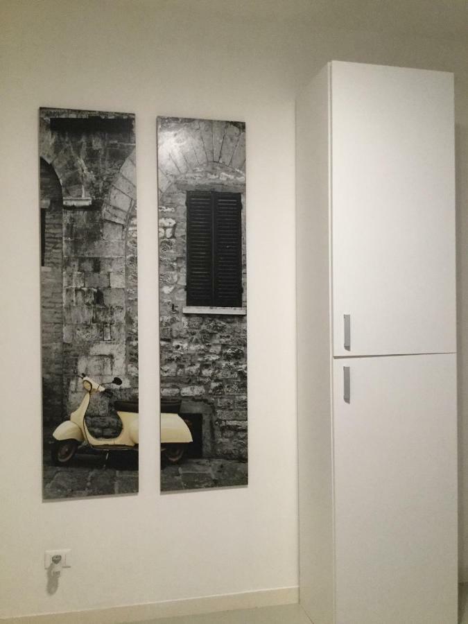 Apartamento Monolocale Via Rasponi Rávena Exterior foto
